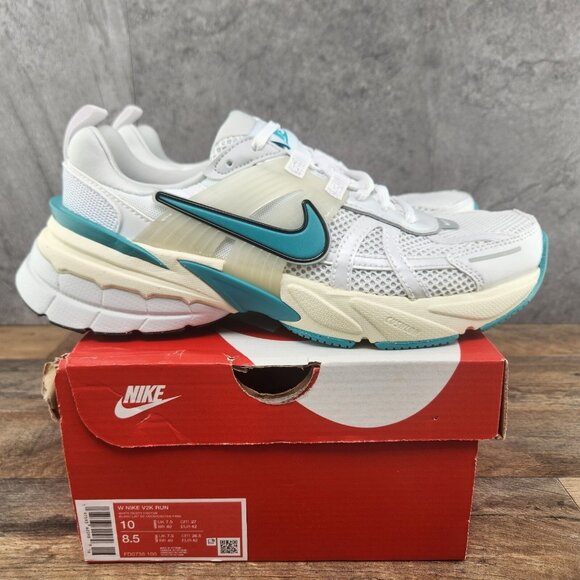 Nike V2K Run Size 10 Womens White Dusty Cactus Teal Running Casual Shoes - Picture 1 of 15